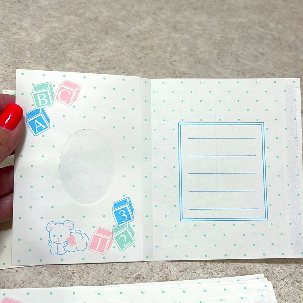 VINTAGE 16 BABY ANNOUNCEMENTS & 1 PAPER FRAME 6 x 7.5 BABY BLOCK DESIGN ON CARDS